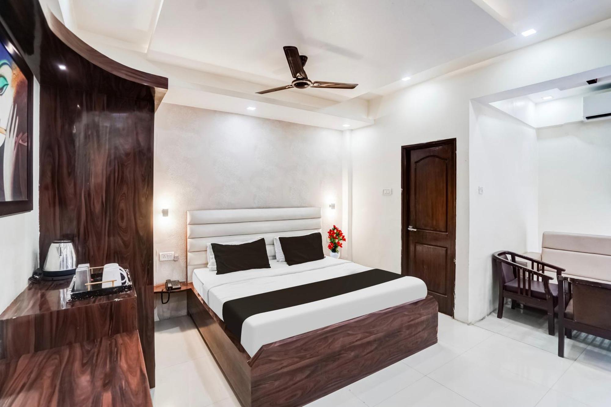 Super Hotel O Sgpgi Bijnaur Экстерьер фото