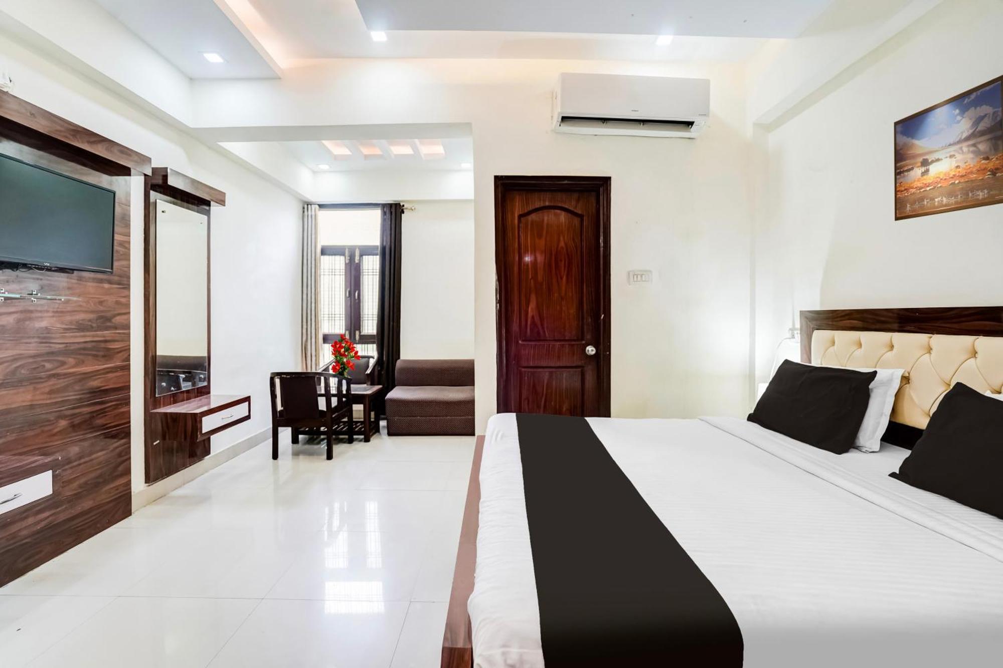 Super Hotel O Sgpgi Bijnaur Экстерьер фото