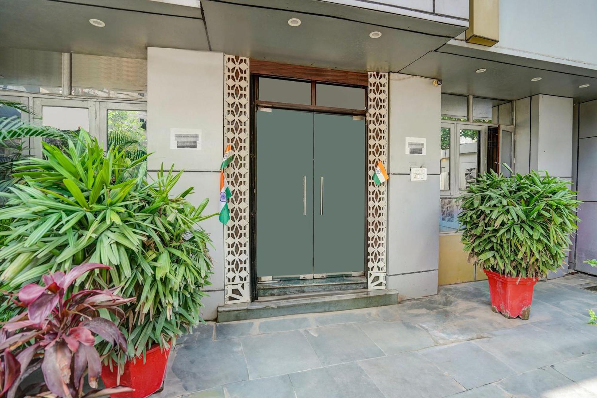 Super Hotel O Sgpgi Bijnaur Экстерьер фото