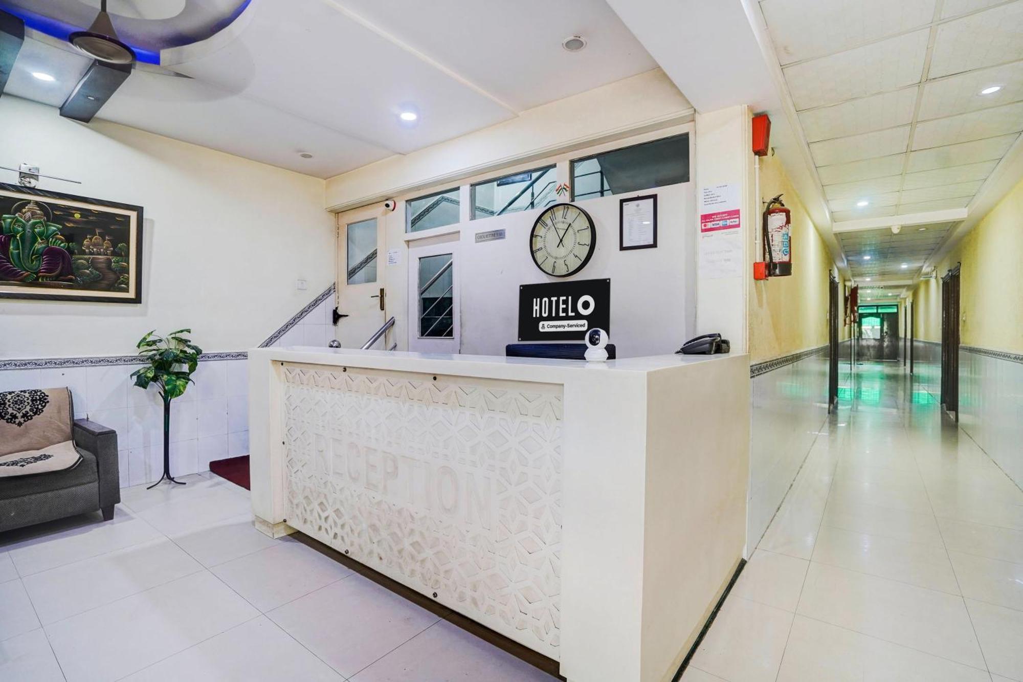 Super Hotel O Sgpgi Bijnaur Экстерьер фото